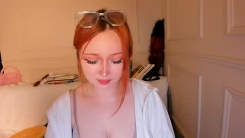 Snapshot of kiyoko_yun chatting on 9, 7, 2026 Yuna online show from 9, 7, 2026