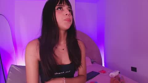 Snapshot of kkira_doll chatting on 23, 4, 2026 Kkira online show from 23, 4, 2026