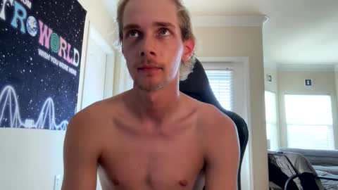 Snapshot of kkyle57 chatting on 3, 10, 2025 kkyle57 online show from 3, 10, 2025