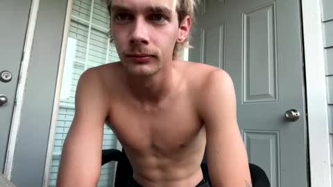 Snapshot of kkyle57 chatting on 9, 10, 2025 kkyle57 online show from 9, 10, 2025