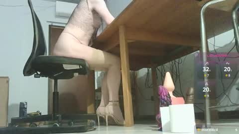 Snapshot of klaudiacd chatting on 10, 12, 2024 Klaudia online show from 10, 12, 2024
