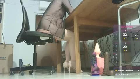 Snapshot of klaudiacd chatting on 27, 12, 2024 Klaudia online show from 27, 12, 2024