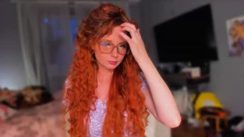Snapshot of klementinagirl chatting on 10, 6, 2026 Klementinafanslyklementina6661 online show from 10, 6, 2026