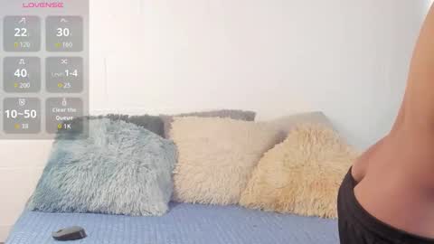 Snapshot of kleo_helenos chatting on 17, 11, 2025 KLEO online show from 17, 11, 2025