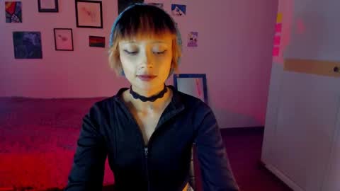 Snapshot of kleo_o chatting on 12, 9, 2025 Kleo online show from 12, 9, 2025