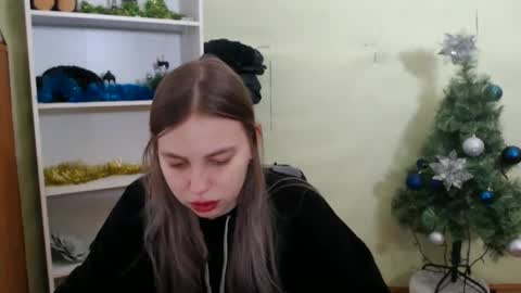 Snapshot of klerkarina chatting on 3, 2, 2025 klerkarina online show from 3, 2, 2025