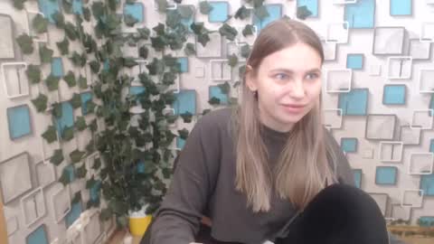 Snapshot of klerkarina chatting on 9, 2, 2025 klerkarina online show from 9, 2, 2025