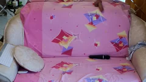 Snapshot of klitores chatting on 24, 10, 2025 ALYONA online show from 24, 10, 2025