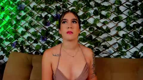 Snapshot of kloe_bella chatting on 9, 9, 2025 kloe_bella online show from 9, 9, 2025