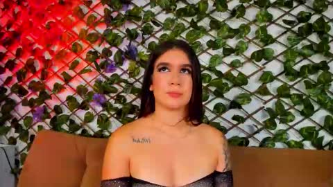 Snapshot of kloe_bella chatting on 16, 9, 2025 kloe_bella online show from 16, 9, 2025