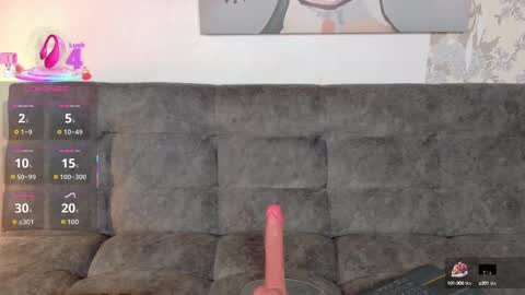 Snapshot of kloe_bella chatting on 3, 10, 2025 kloe_bella online show from 3, 10, 2025