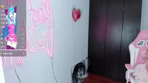 Snapshot of kloeking_ chatting on 11, 9, 2025 kloe online show from 11, 9, 2025