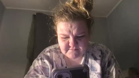 kmarie1196 online show from 16, 2, 2026