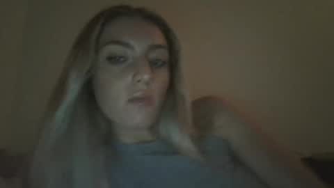 Snapshot of kmb25 chatting on 19, 5, 2026 kmb25 online show from 19, 5, 2026