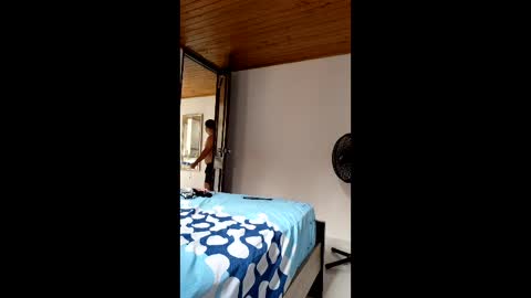 Snapshot of kn_horny chatting on 15, 4, 2026 kn_horny online show from 15, 4, 2026