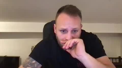 Snapshot of kobasic chatting on 18, 1, 2025 hugo online show from 18, 1, 2025