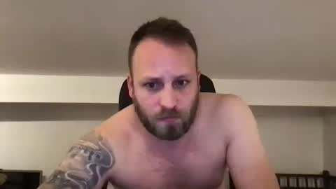 Snapshot of kobasic chatting on 28, 1, 2025 hugo online show from 28, 1, 2025