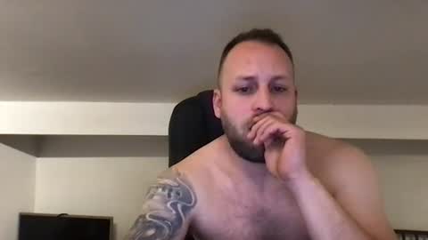 Snapshot of kobasic chatting on 17, 2, 2025 hugo online show from 17, 2, 2025