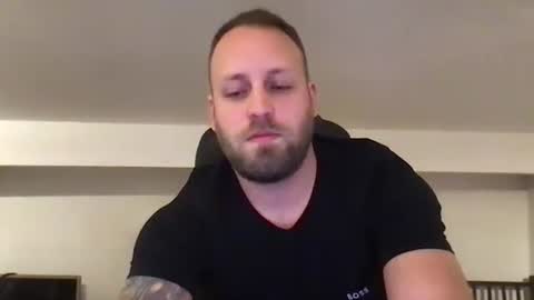 Snapshot of kobasic chatting on 19, 2, 2025 hugo online show from 19, 2, 2025