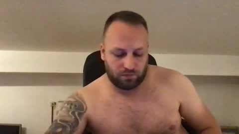 Snapshot of kobasic chatting on 30, 9, 2025 hugo online show from 30, 9, 2025