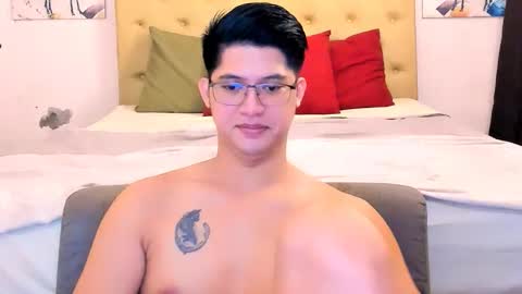 Snapshot of kobiexxxx chatting on 13, 11, 2025 kobie online show from 13, 11, 2025