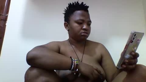 koffi639202 online show from 17, 12, 2025