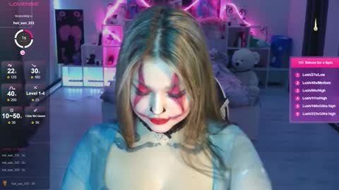 Snapshot of kokokolla chatting on 31, 10, 2025 Mia online show from 31, 10, 2025