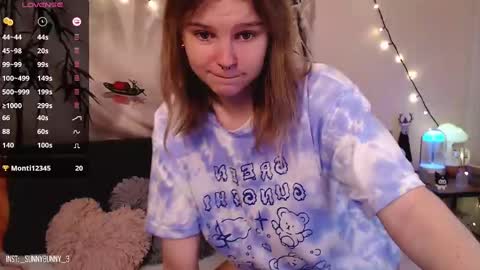 Snapshot of komorebbi chatting on 5, 12, 2024 Marta online show from 5, 12, 2024