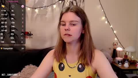 Snapshot of komorebbi chatting on 26, 1, 2025 Marta online show from 26, 1, 2025