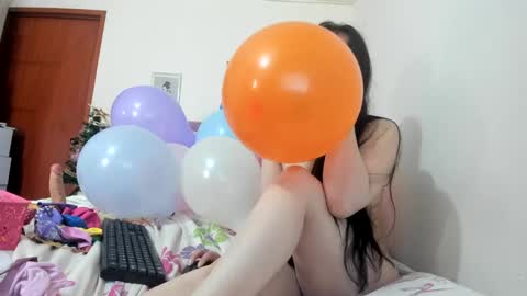 Snapshot of konie_hot chatting on 8, 12, 2024 konie Diaz online show from 8, 12, 2024