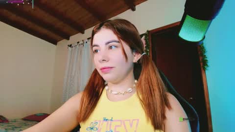 Snapshot of konygintonic chatting on 11, 10, 2025 YINI online show from 11, 10, 2025