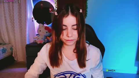 Snapshot of konygintonic chatting on 19, 10, 2025 YINI online show from 19, 10, 2025