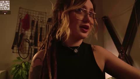 Kora       TG channel  online show from 28, 11, 2025