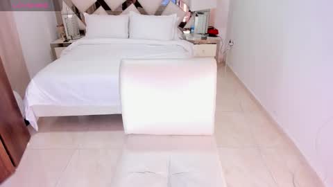 Koral Cuz online show from 20, 10, 2025