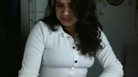 Karoll online show from 21, 4, 2026