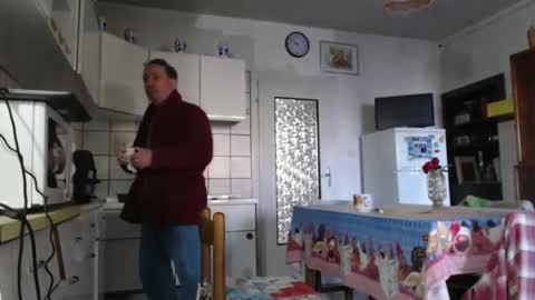 Snapshot of kosak99 chatting on 14, 12, 2025 kosak99 online show from 14, 12, 2025