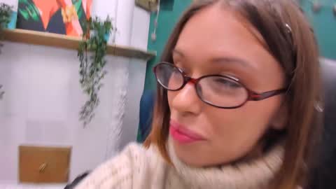 Snapshot of kossie_ chatting on 8, 12, 2024 kossie_ online show from 8, 12, 2024