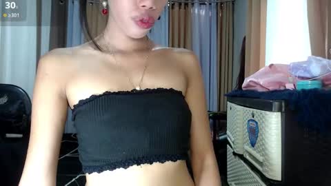 kourtneyluv online show from 25, 2, 2026