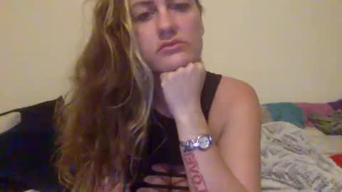 Snapshot of koyoteej chatting on 15, 1, 2025 koyoteej online show from 15, 1, 2025