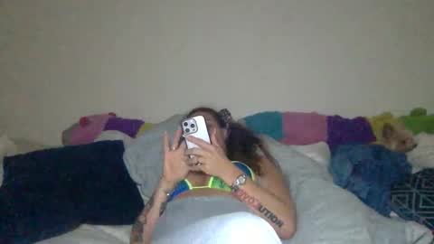 Snapshot of koyoteej chatting on 25, 2, 2025 koyoteej online show from 25, 2, 2025