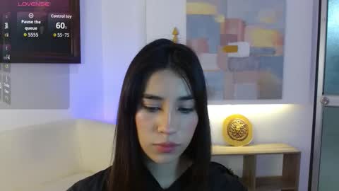 Elizabeth online show from 5, 12, 2025