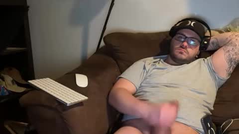 Snapshot of kquinn12b chatting on 14, 11, 2025 cloudyTime online show from 14, 11, 2025