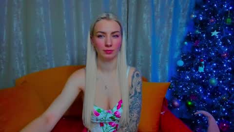 Snapshot of kratoslisandra chatting on 5, 1, 2025 Lisandra online show from 5, 1, 2025