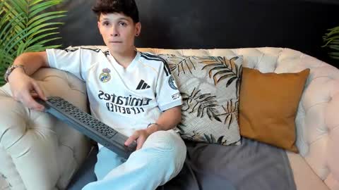 Kraven online show from 13, 10, 2025