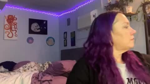 kreamyk420 online show from 11, 1, 2026