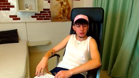 KrewVaughn online show from 15, 10, 2025