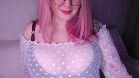 Snapshot of kriisrus chatting on 8, 1, 2025 KrisRus online show from 8, 1, 2025