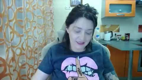 Snapshot of kris_again chatting on 21, 12, 2025 Kris online show from 21, 12, 2025