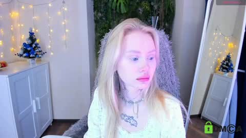 kris_grant online show from 5, 1, 2025