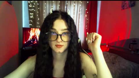 Snapshot of krisbadass chatting on 16, 9, 2025 Kris online show from 16, 9, 2025